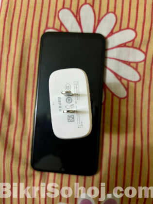 OnePlus Warp Adapter (65W)